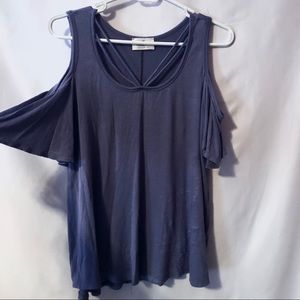 THREADS STUDIO cold shoulder top